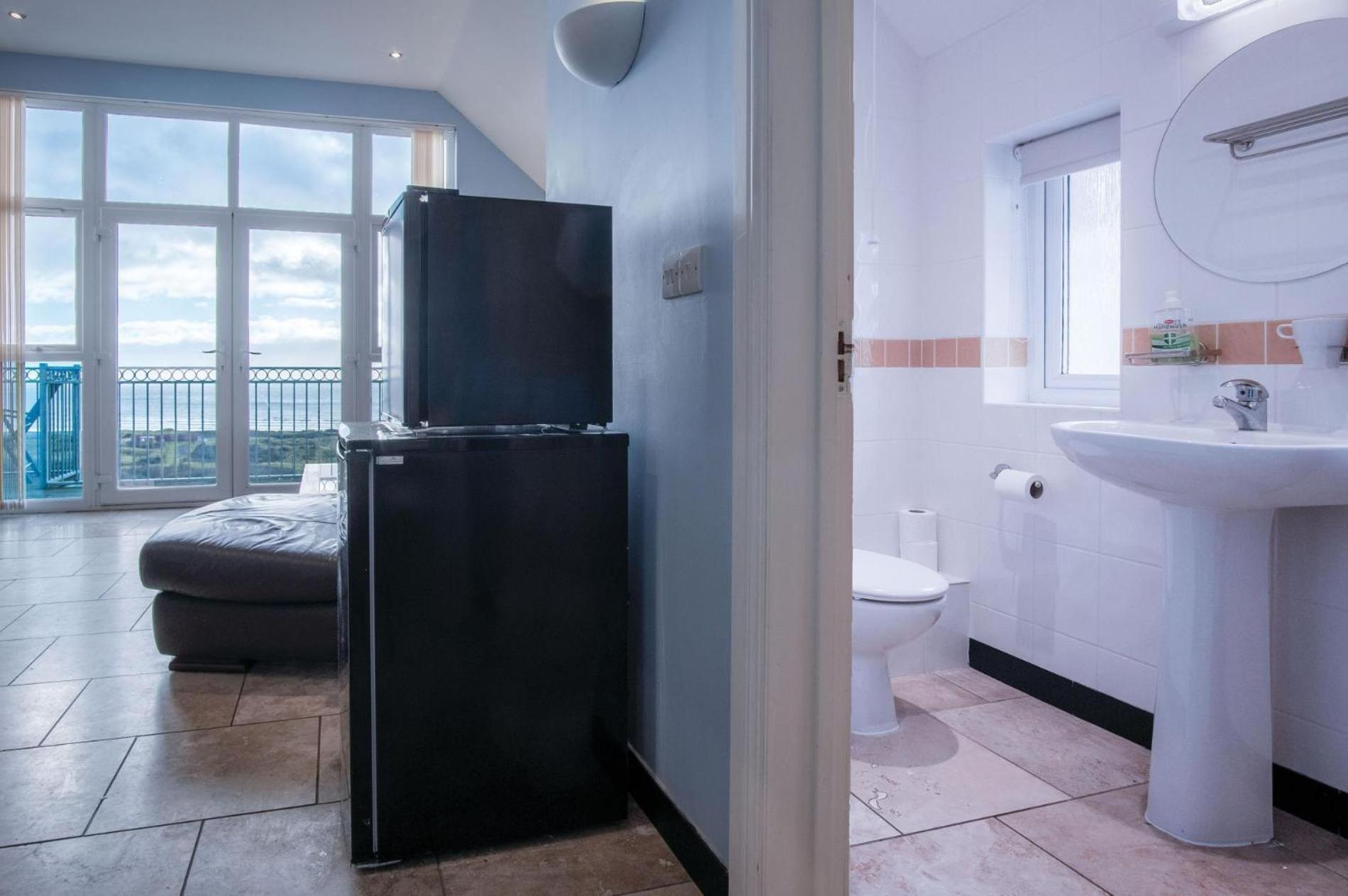 Ewyn Y Don - 2 Bedroom Apartment - Pendine Εξωτερικό φωτογραφία