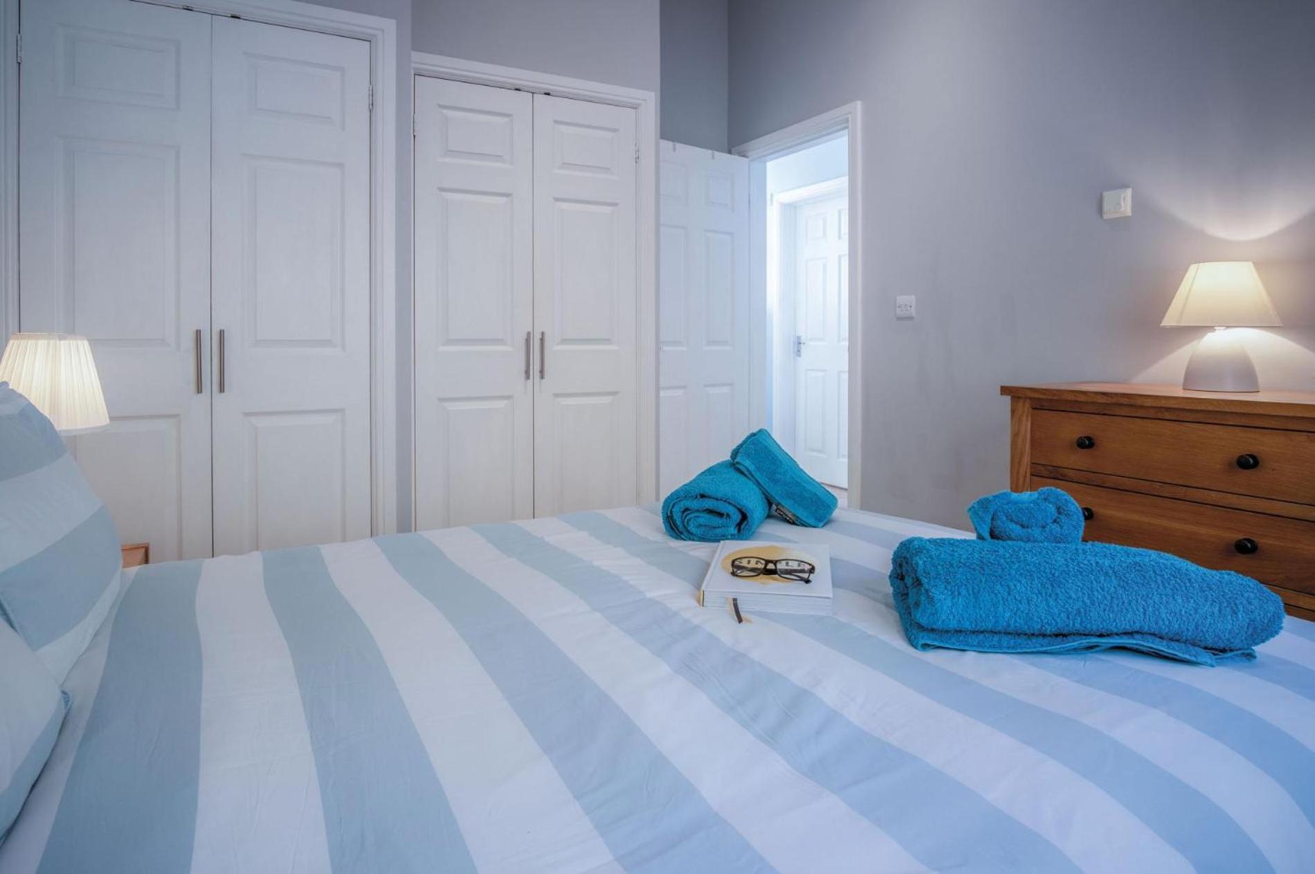 Ewyn Y Don - 2 Bedroom Apartment - Pendine Εξωτερικό φωτογραφία
