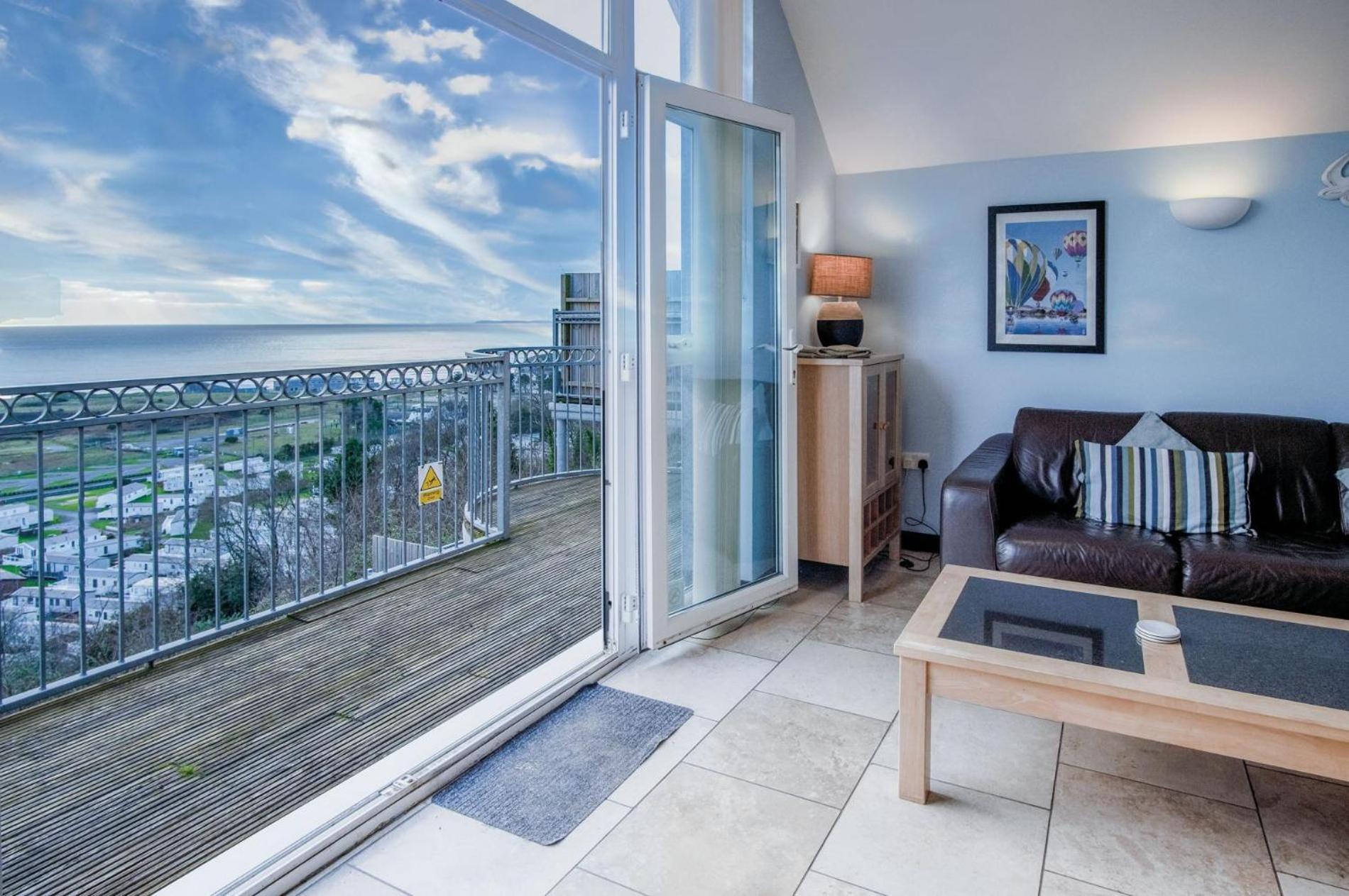 Ewyn Y Don - 2 Bedroom Apartment - Pendine Εξωτερικό φωτογραφία